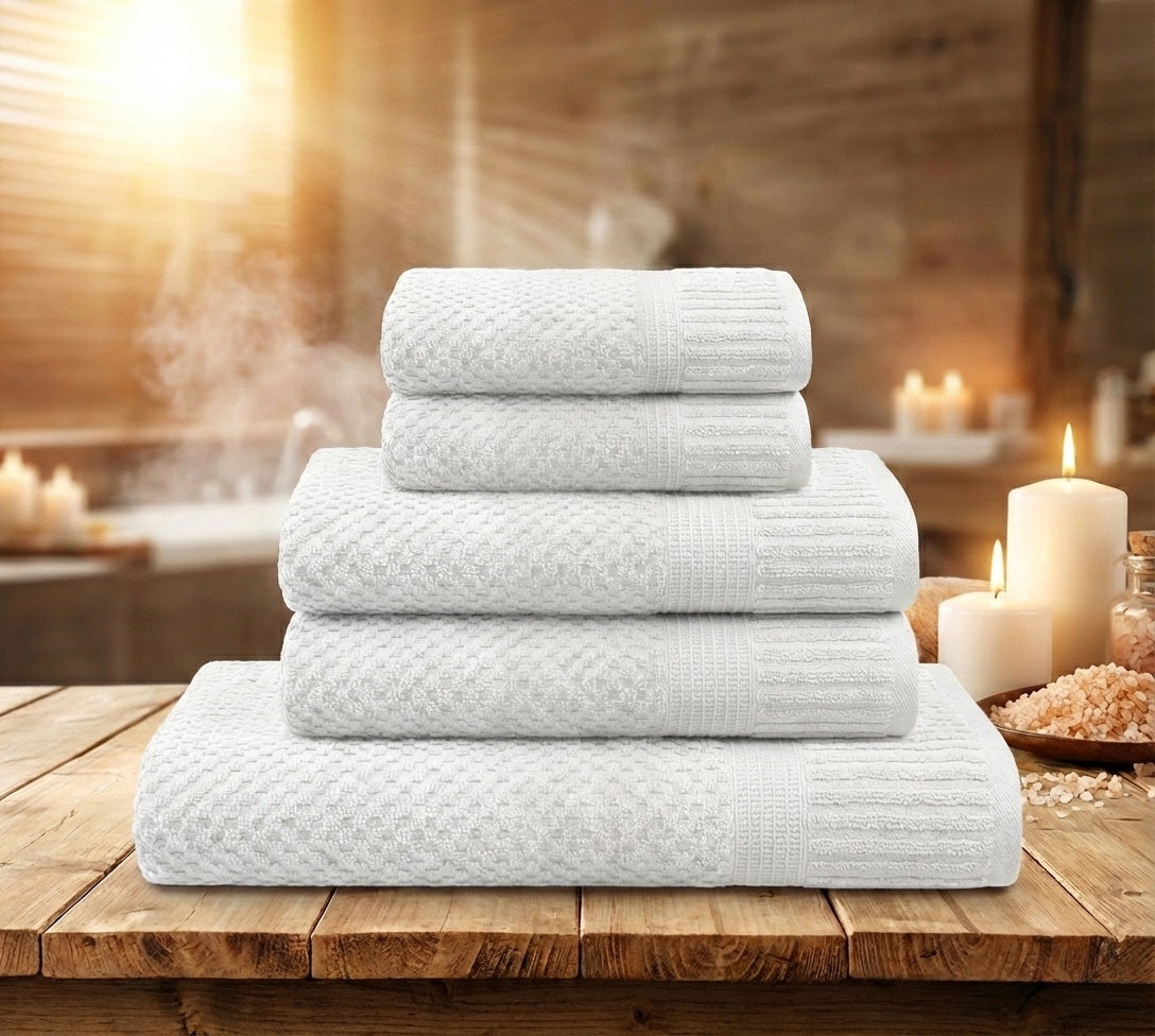 Set 5 Asciugamani Bianchi 500 GSM Cotone. Kit Bagno Hotel Spa: 1 Telo Doccia 90x140, 2 Viso 50x100, 2 Ospite 40x60. Spugna Bianca Assorbente Alta Qualità. Biancheria Casa Lussuosa Resistente.